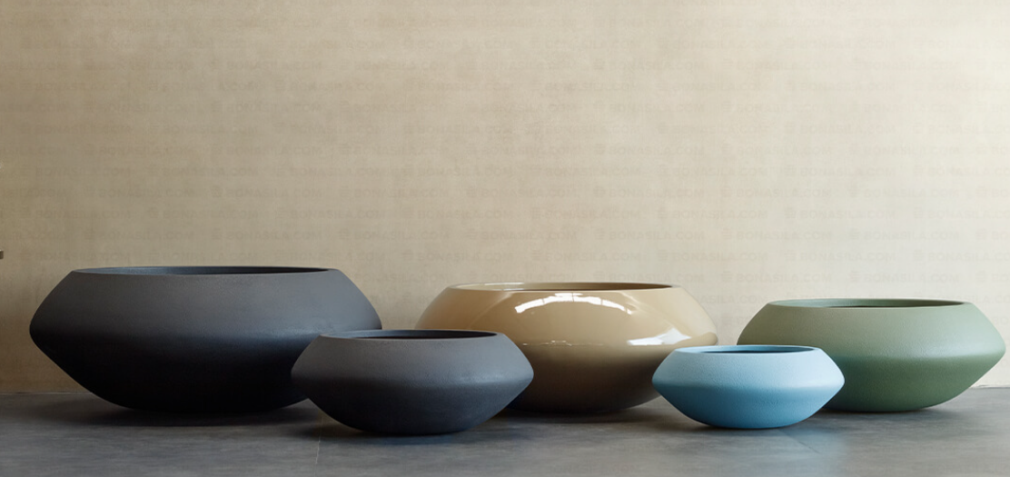 Hellebo Planters by Bonasila